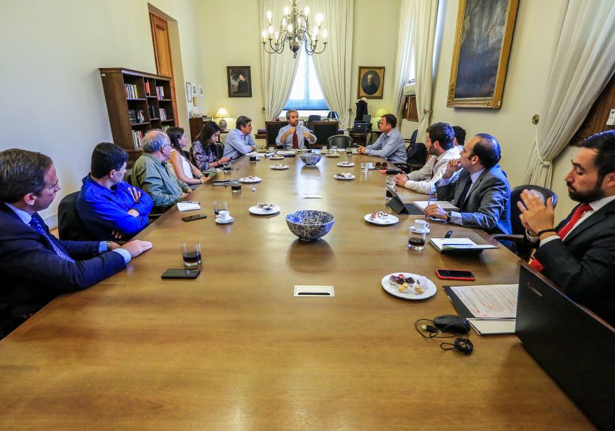Ministro Blumel lidera reunión para avanzar en el Proyecto de Ley de Transparencia 2.0