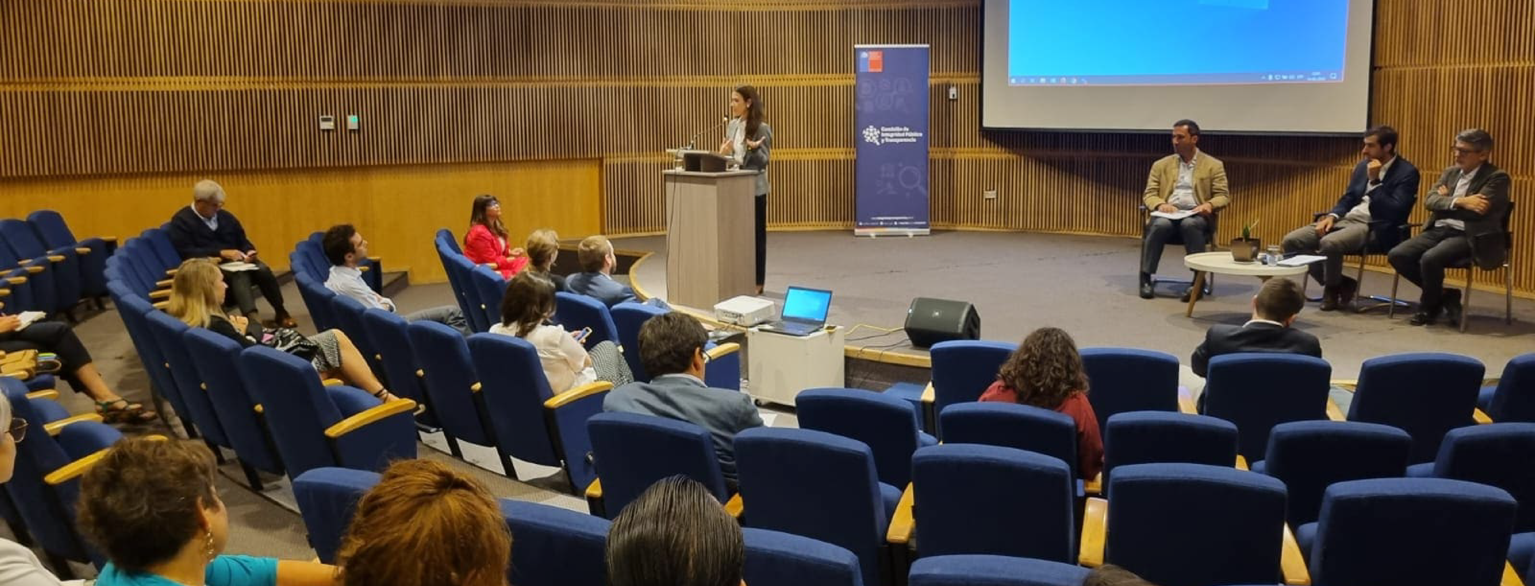 <strong>Seminario sobre de Ley de Lobby: Expertos OCDE y sociedad civil analizan elementos a modernizar</strong>